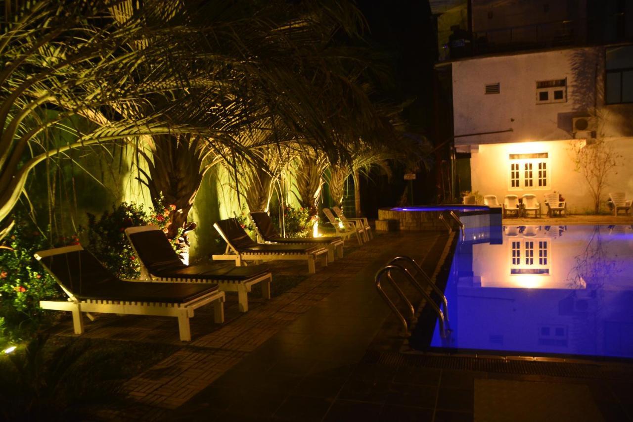 Seyara Holiday Resort Polonnaruwa Ngoại thất bức ảnh