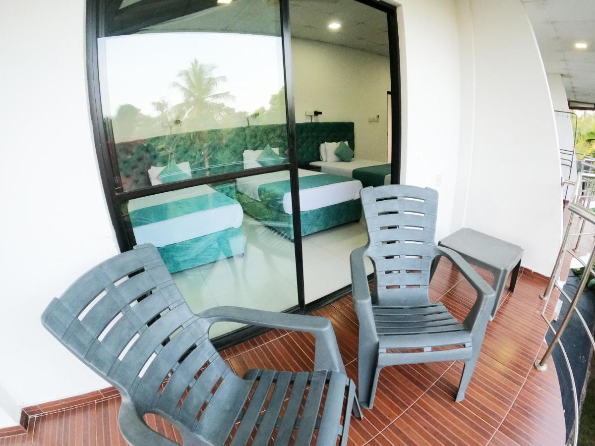 Seyara Holiday Resort Polonnaruwa Ngoại thất bức ảnh