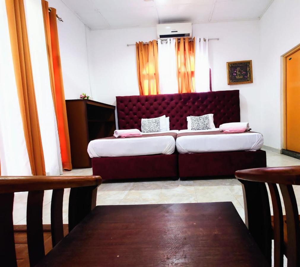 Seyara Holiday Resort Polonnaruwa Ngoại thất bức ảnh
