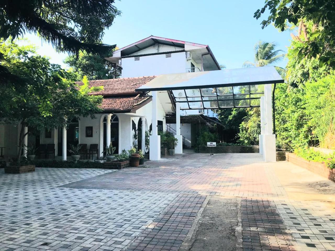 Seyara Holiday Resort Polonnaruwa Ngoại thất bức ảnh