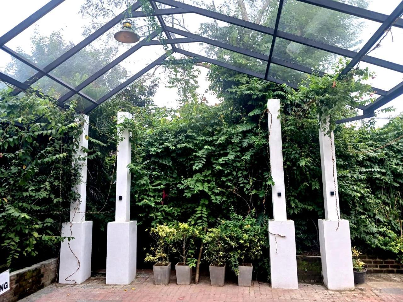 Seyara Holiday Resort Polonnaruwa Ngoại thất bức ảnh