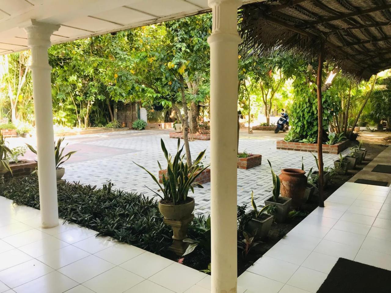 Seyara Holiday Resort Polonnaruwa Ngoại thất bức ảnh